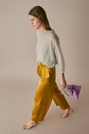 Pantaloni in seta con elastico in vita