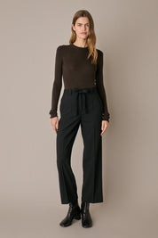 Pantaloni in lana stretch con cintura nero con pieghe frontali