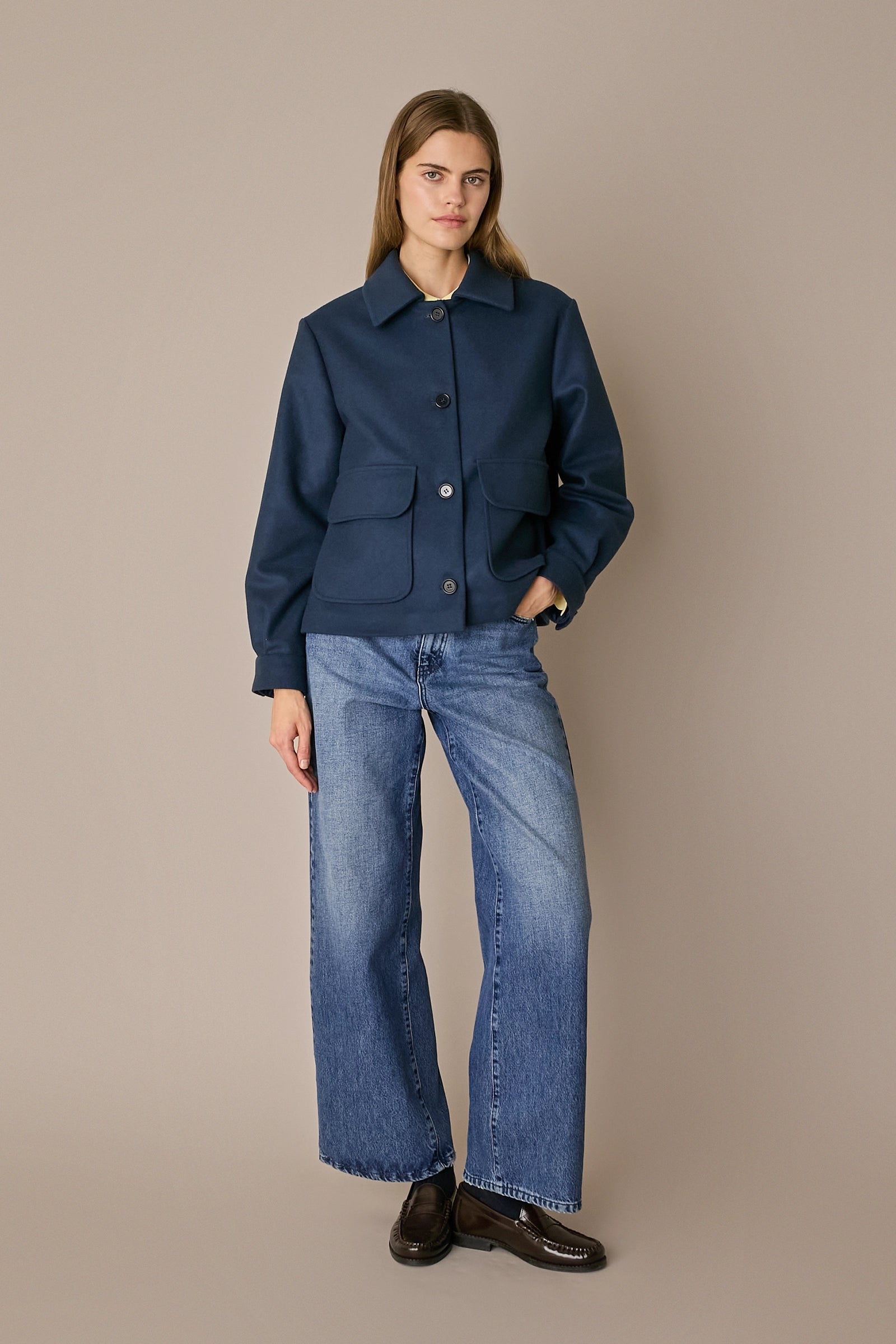 Giacca corta in lana e cashmere
