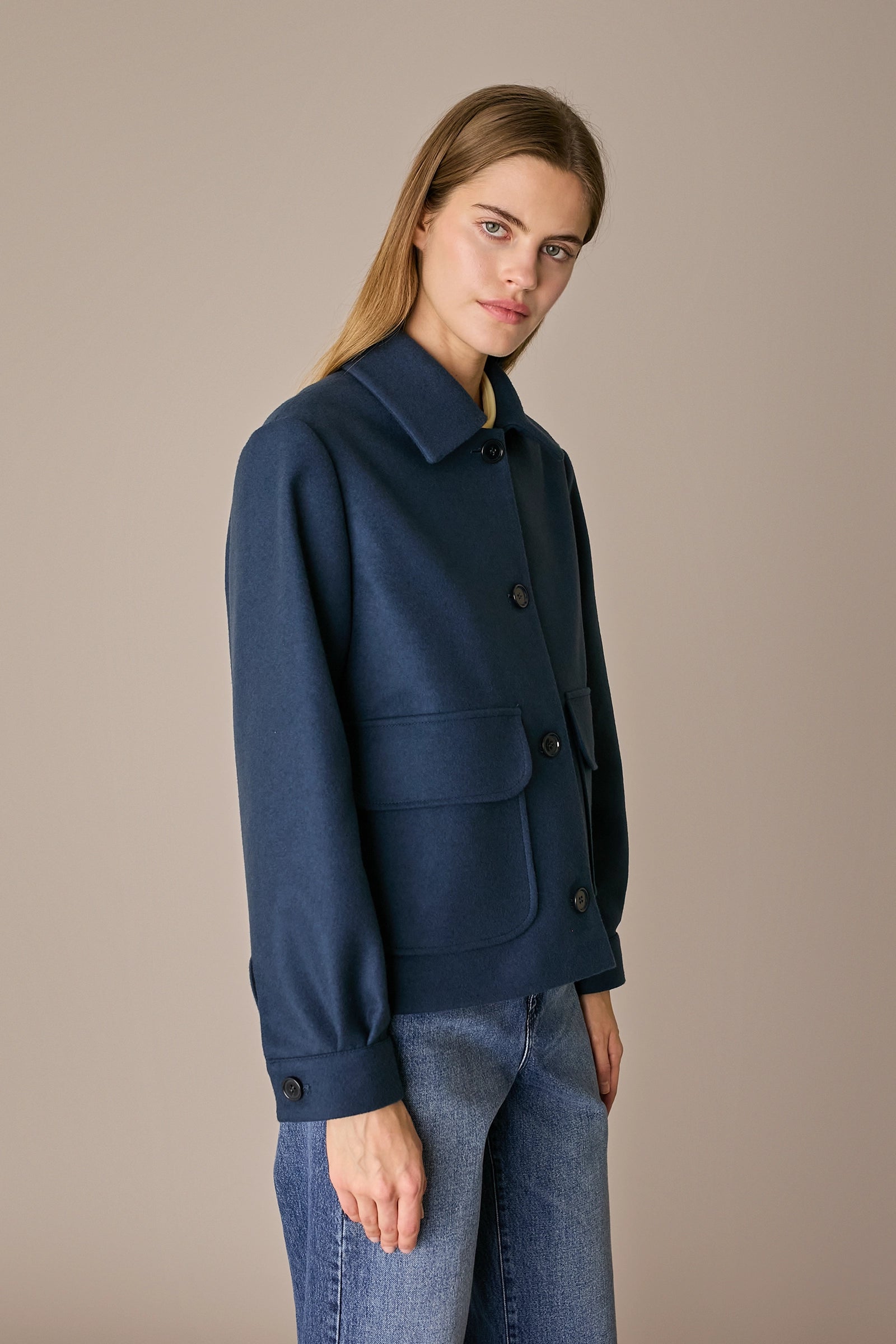 Giacca corta in lana e cashmere