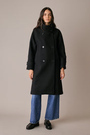 Cappotto in lana con collo alto nero in pura lana vergine, spacco posteriore