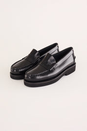 Loafer with light rubber sole