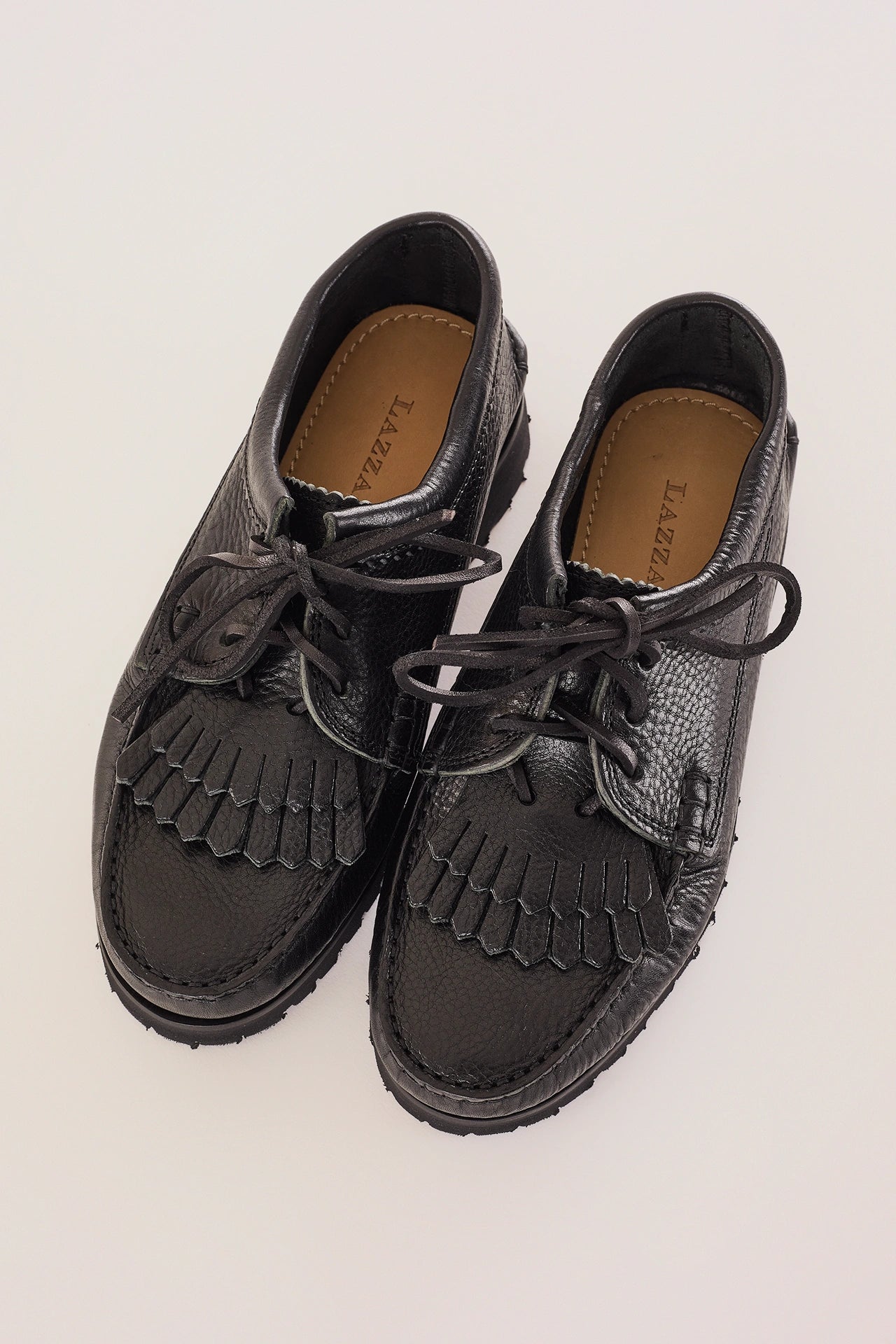 Mocassini allacciati con suola Vibram