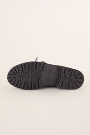 Leather desert boots with Vibram sole