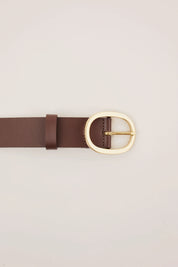 Cintura in pelle con fibbia ovale