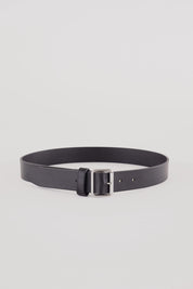 Leather belt with rectangular buckle