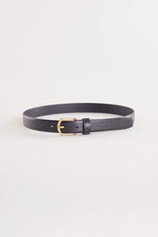 Thin rectangular buckle leather belt