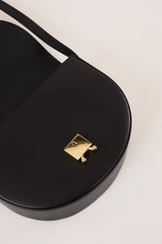 Borsa mezzaluna