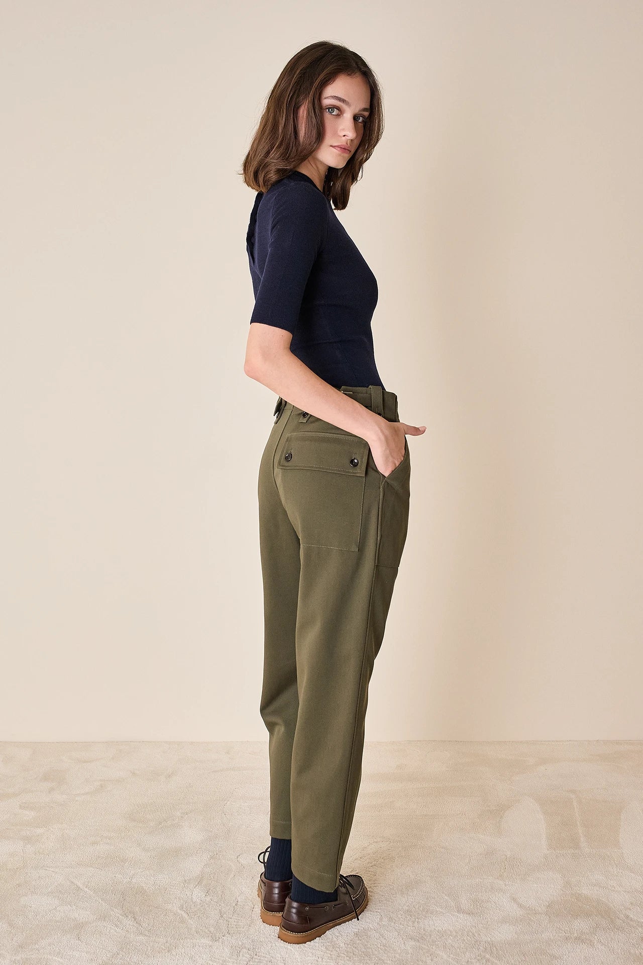 Short-sleeved wool crewneck 