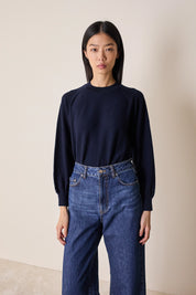 Maglia girocollo con maniche raglan