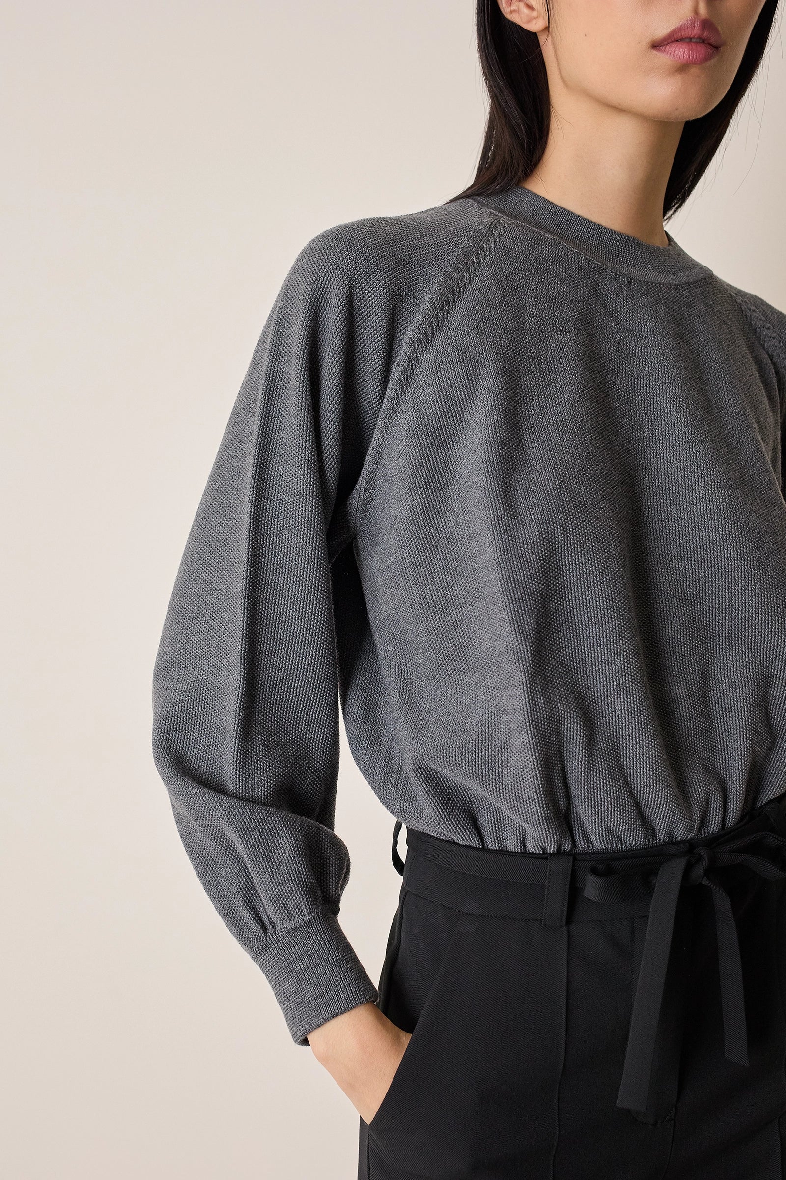 Maglia girocollo con maniche raglan