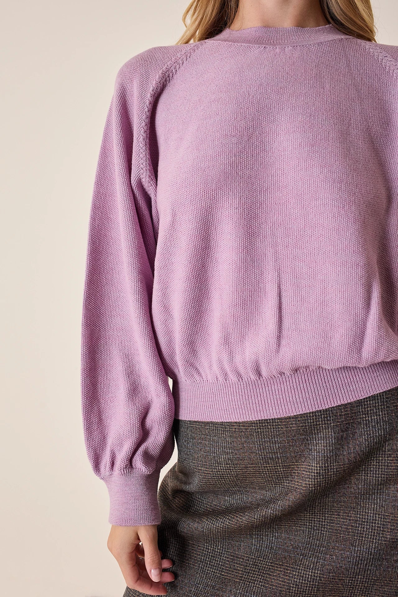 Maglia girocollo con maniche raglan