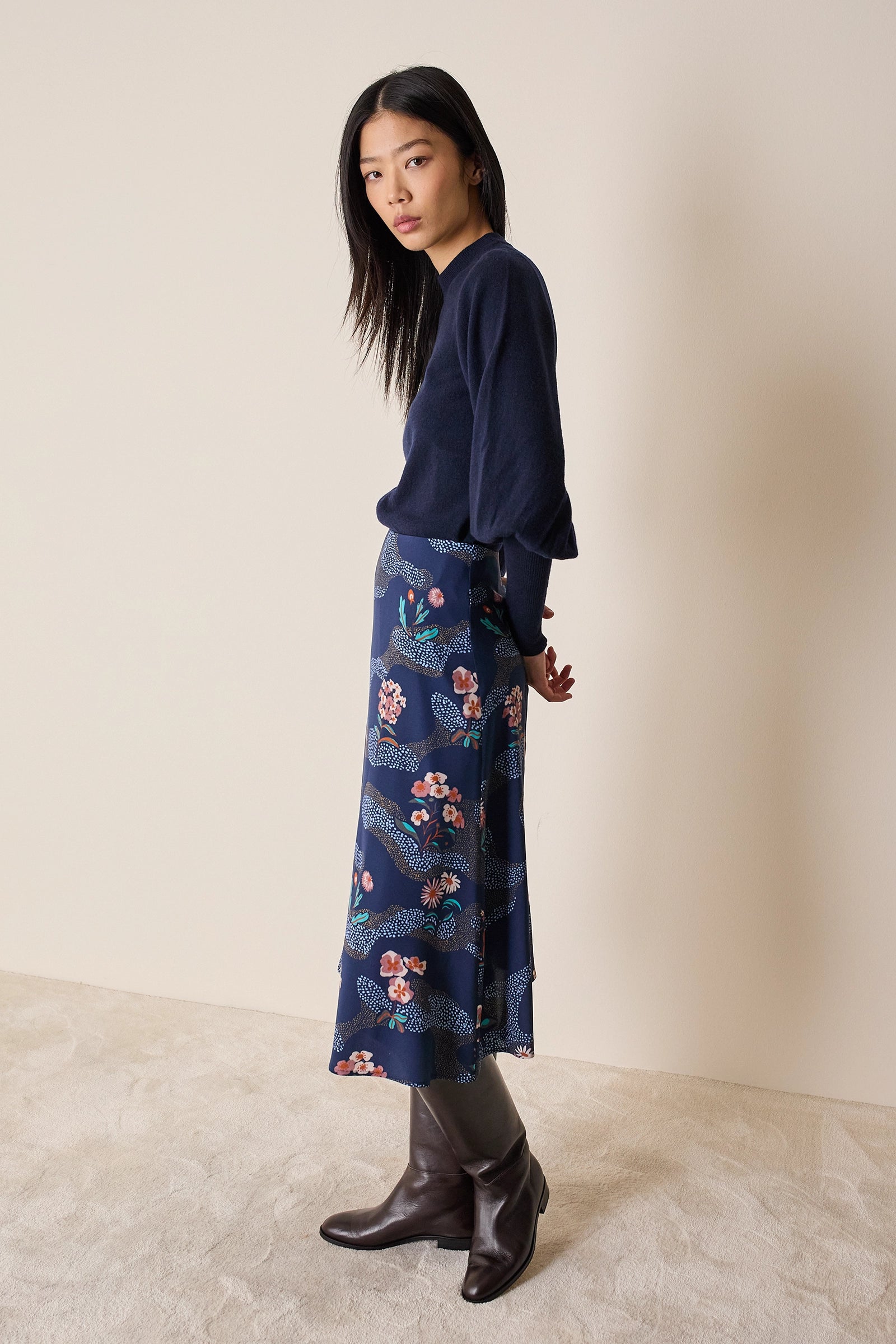 Maglia girocollo in lana e cashmere con maniche a sbuffo