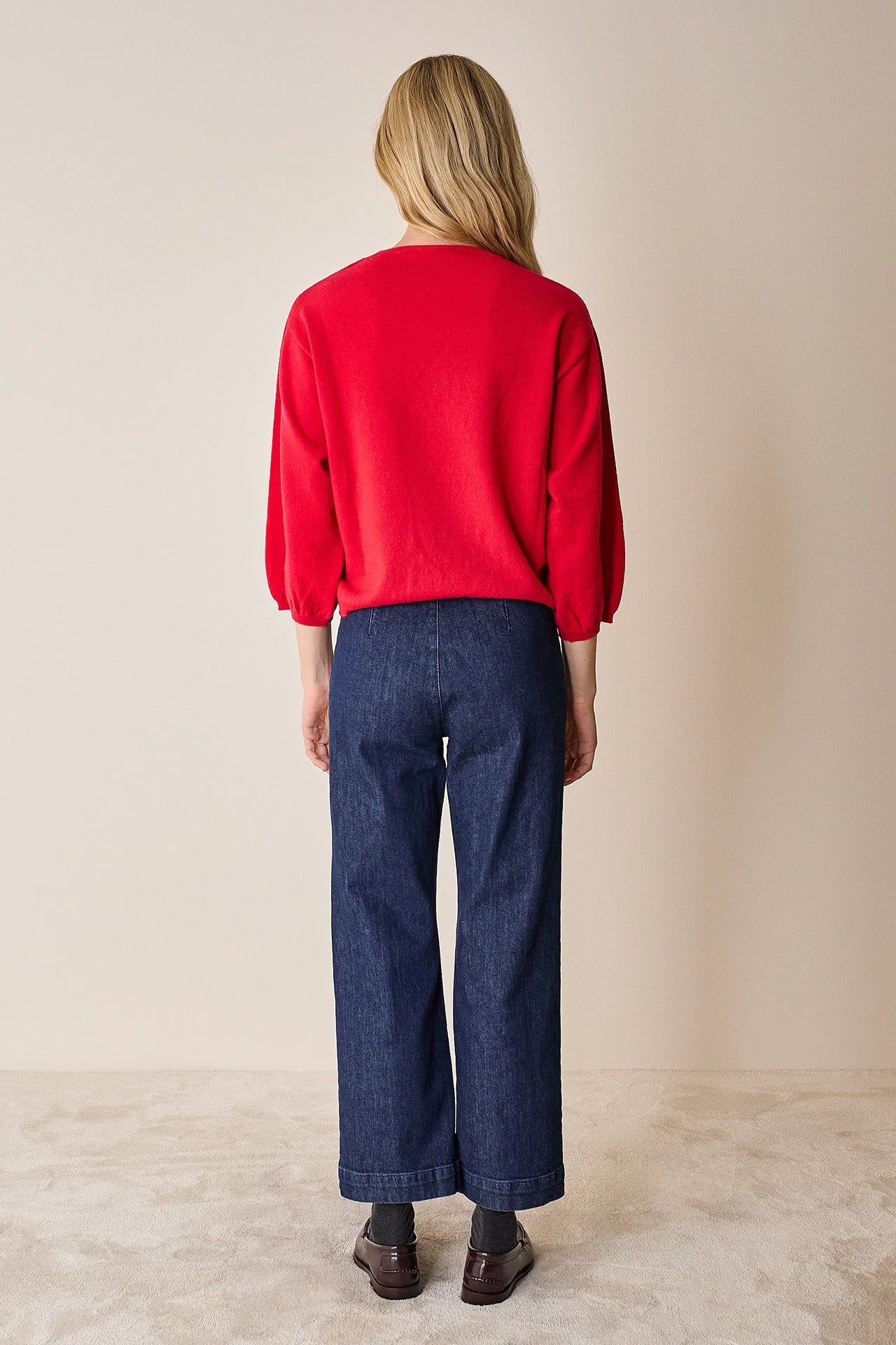 Puff-sleeve sweater