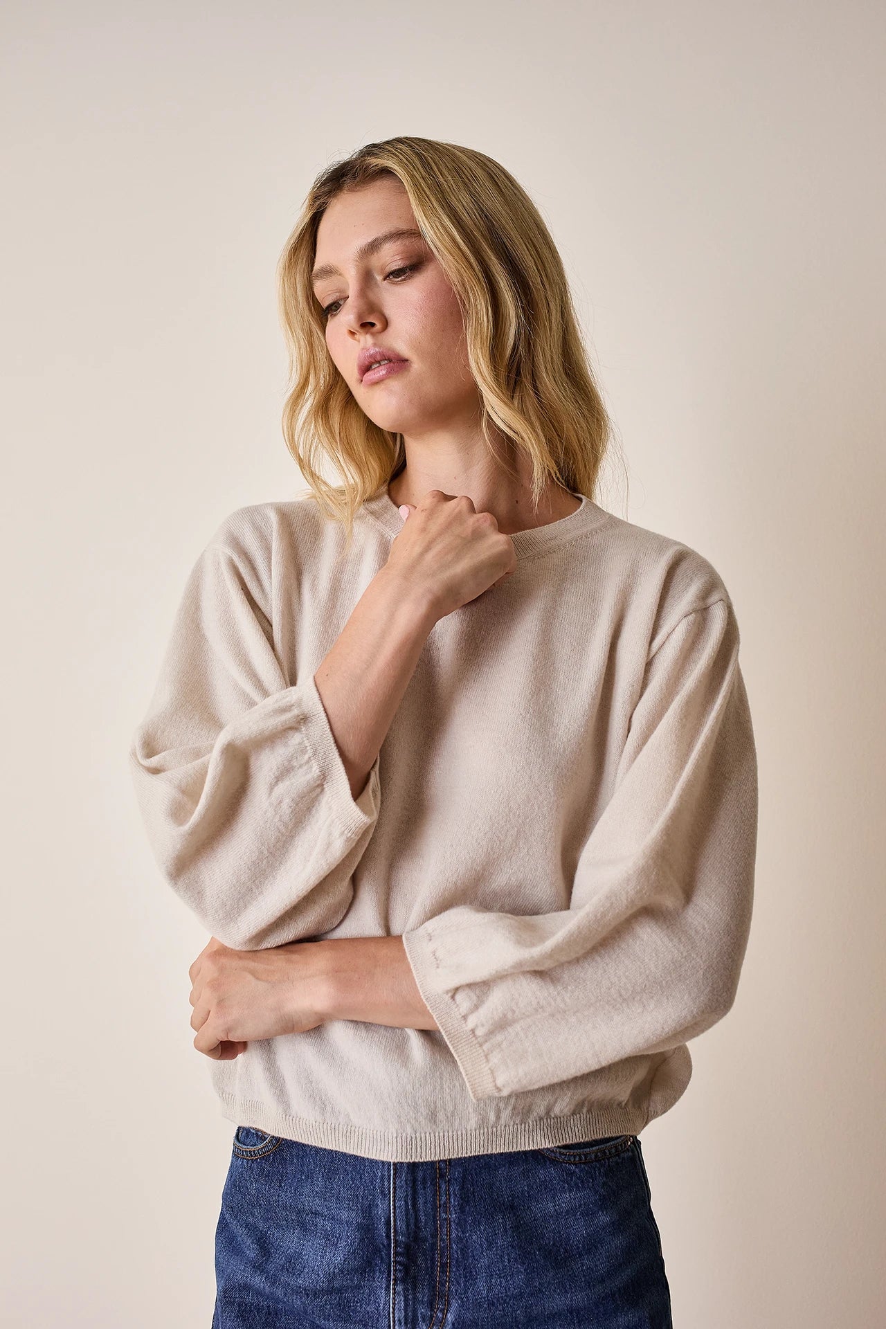 Puff-sleeve sweater