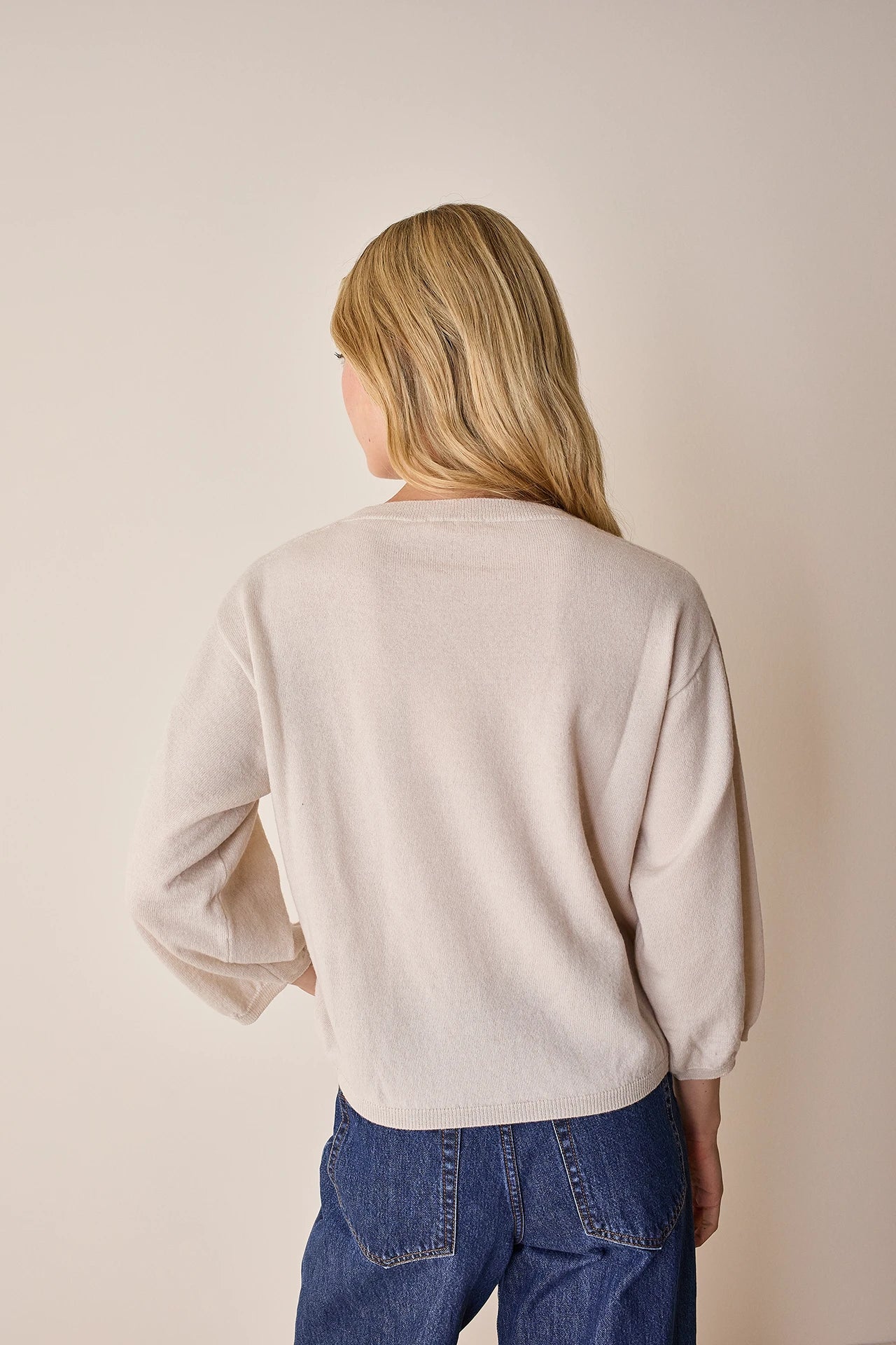 Puff-sleeve sweater