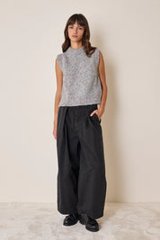 Buttoned mélange yarn vest