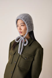 Balaclava in mohair con fiocco