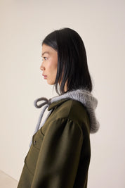 Balaclava in mohair con fiocco