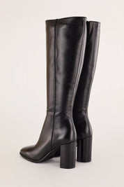 Leather high boots with 8 cm heel
