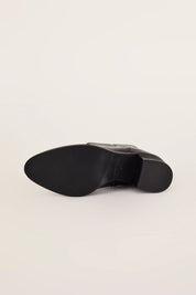 Leather ankle boots with 5 cm heel
