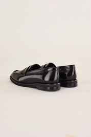 Square-toe loafers