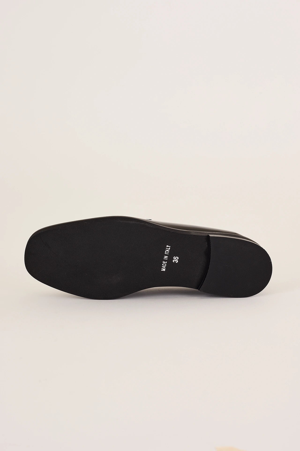 Square-toe loafers