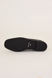 Square-toe loafers