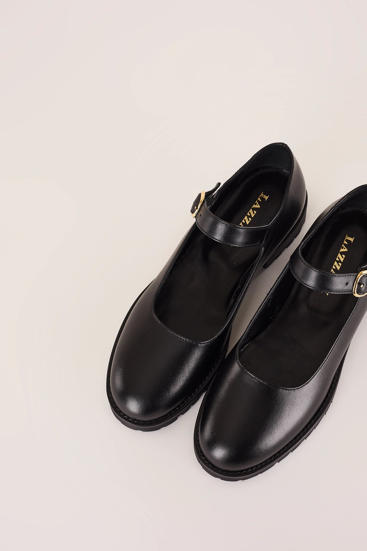 Mary Janes with rubber sole