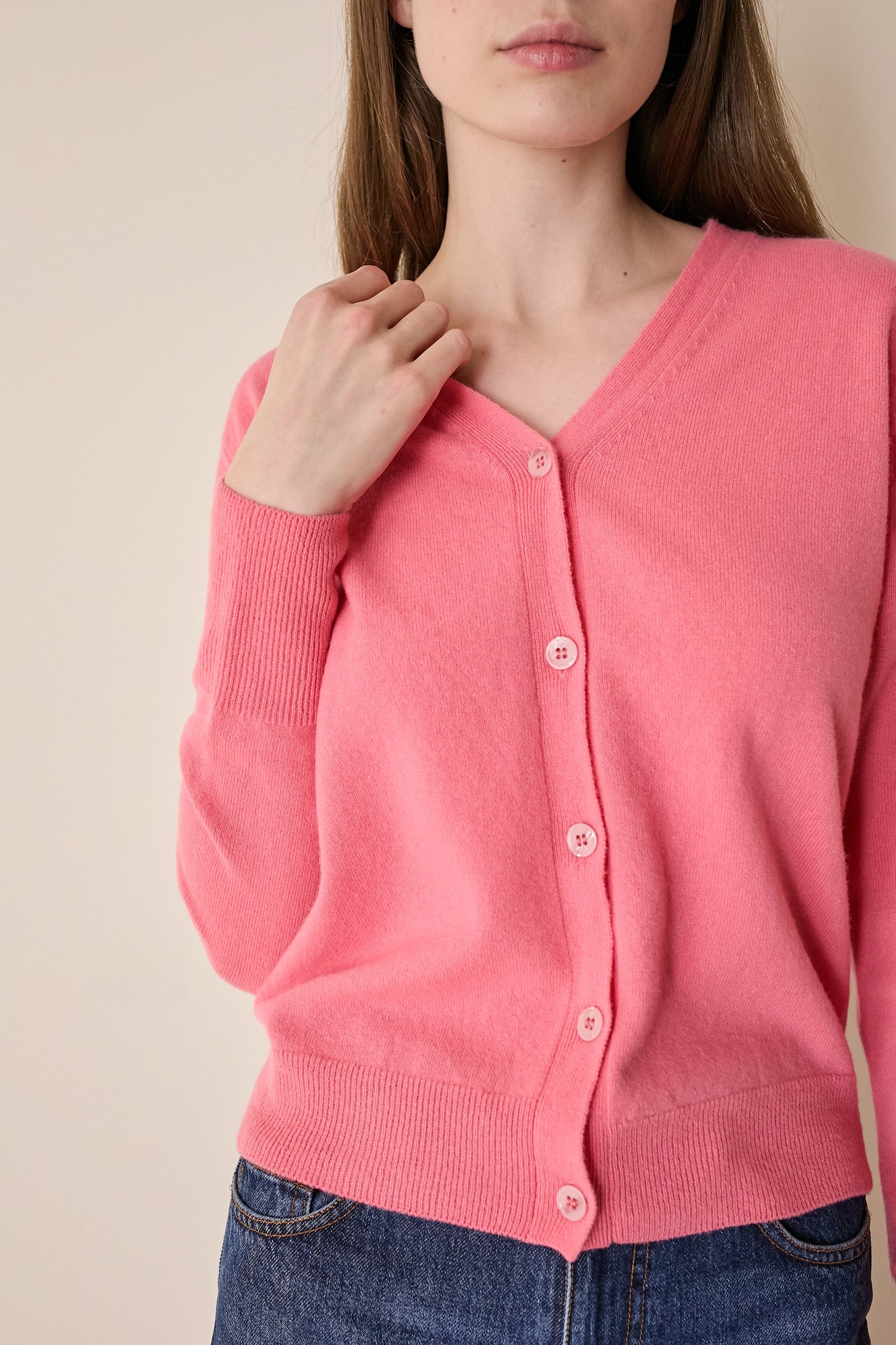 Cardigan sottile con scollo a V