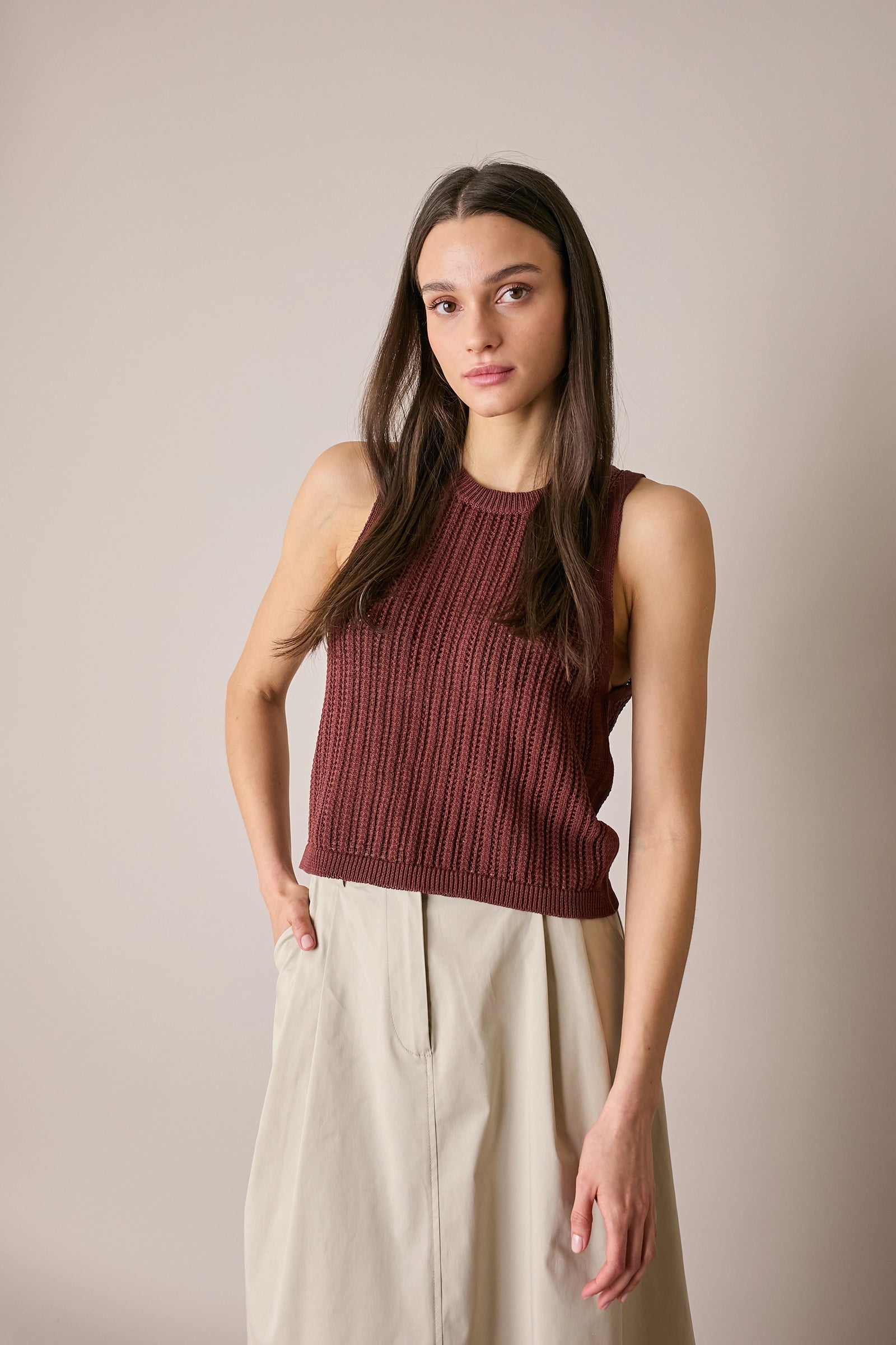 Top in cotone traforato