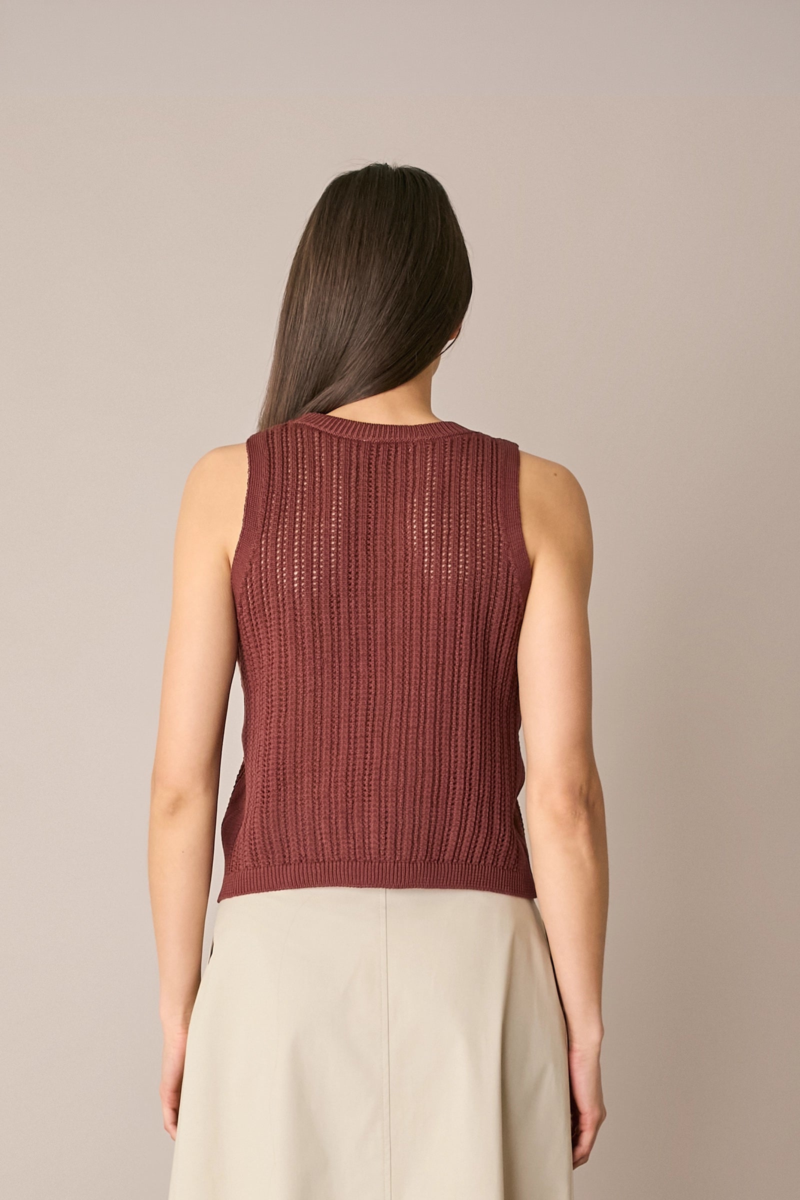 Top in cotone traforato