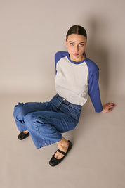 Maglia stile baseball con maniche raglan