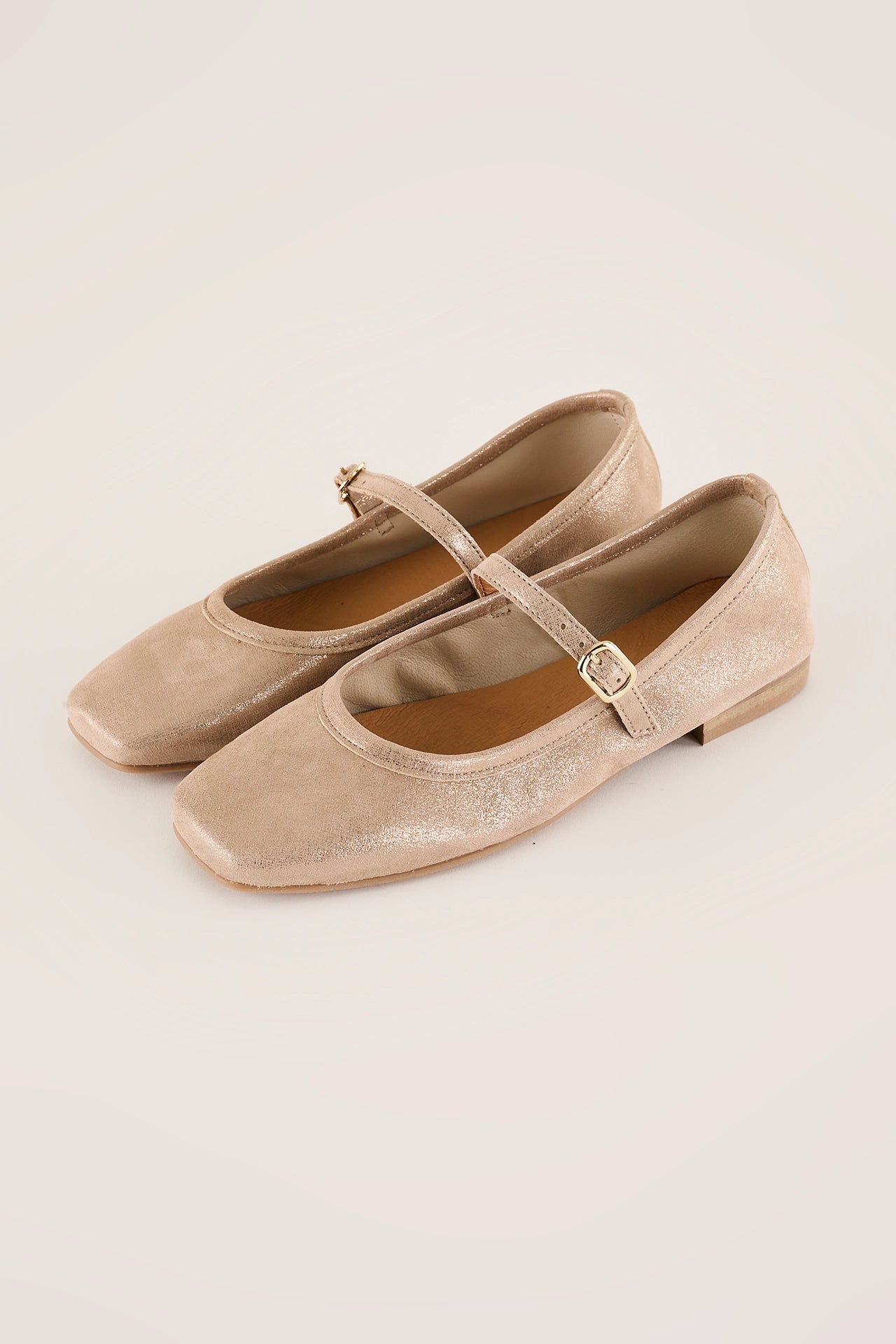 Ballerine a punta quadrata