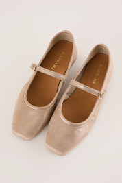 Ballerine a punta quadrata
