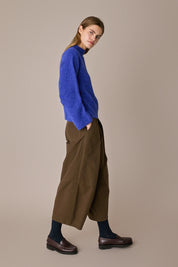 Maglia con collo vulcano bluette, finitura pulita
