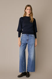 Maglia con maniche a sbuffo blu navy con maniche a sbuffo
