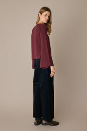 Maglia con collo a barchetta e maniche svasate bordeaux, maniche svasate, in pura lana vergine