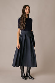 Maglia girocollo a mezze maniche blu navy, mezze maniche in lana Merino