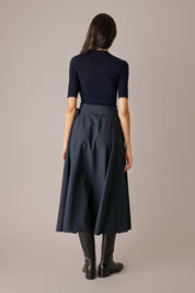 Maglia girocollo a mezze maniche blu navy, in lana Merino, mezze maniche