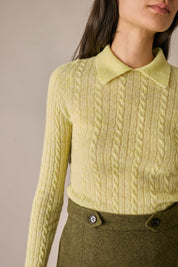 Maglia a trecce con colletto