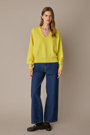 Maglia over con scollo a V giallo