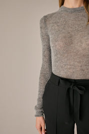Maglia girocollo sottile in alpaca e mohair