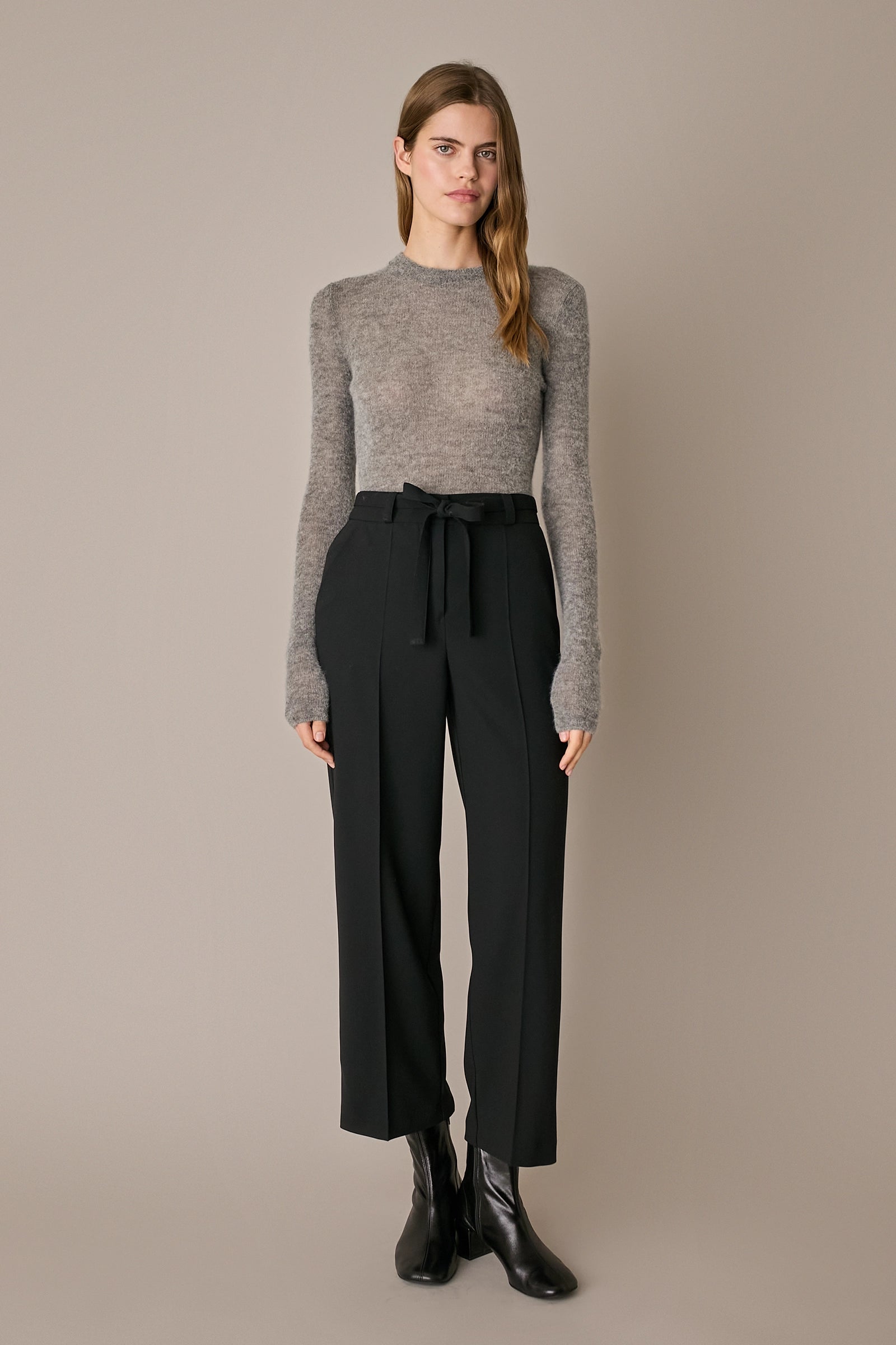 Maglia girocollo sottile in alpaca e mohair