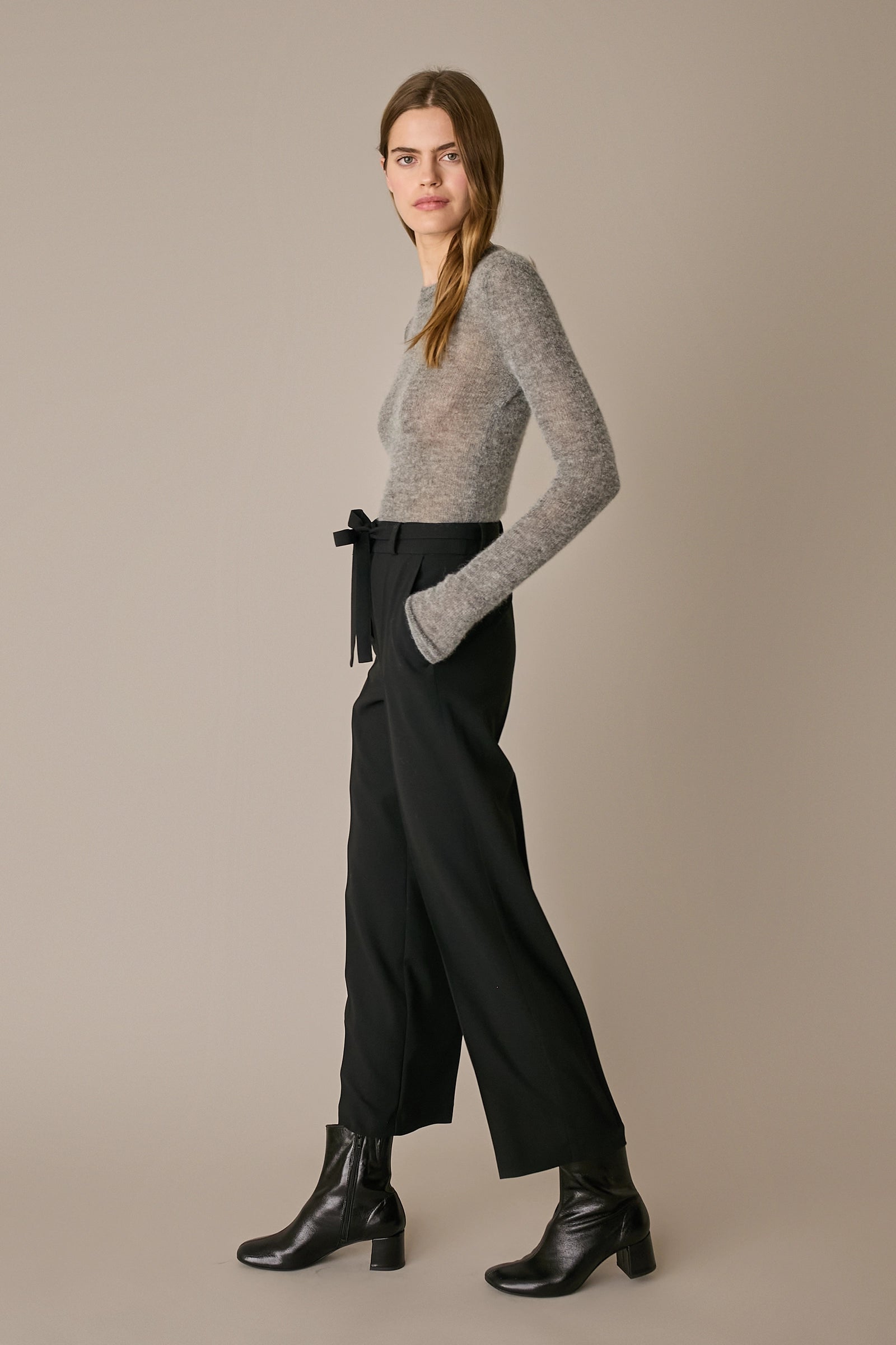 Maglia girocollo sottile in alpaca e mohair