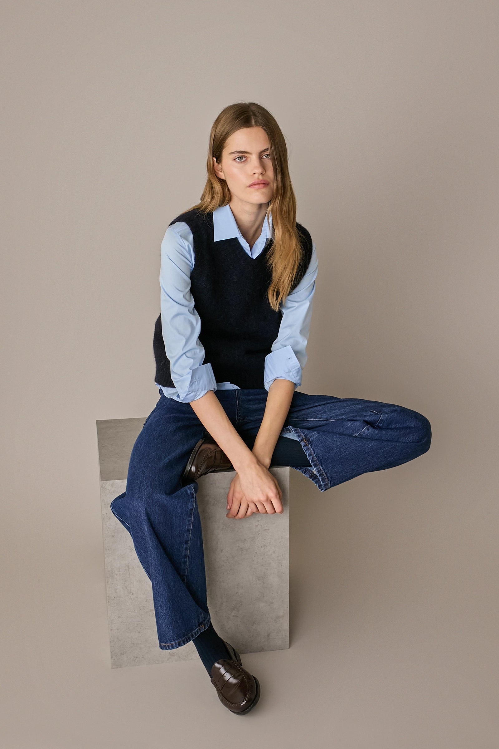 Gilet in blend di alpaca e lana blu navy in alpaca, linea essenziale