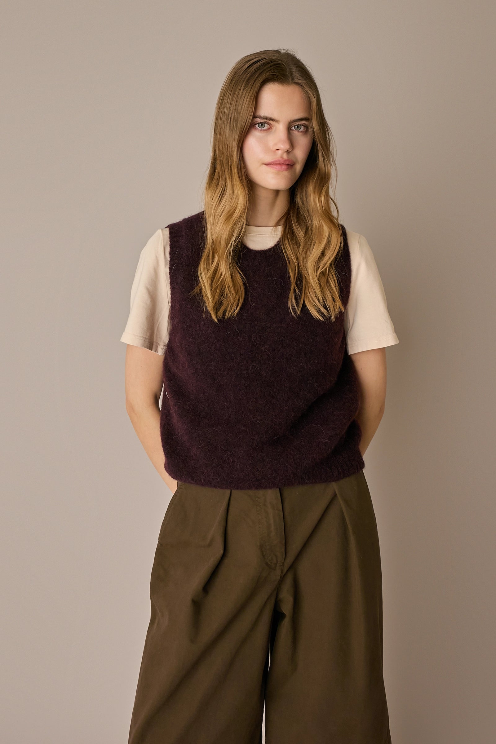 Gilet in blend di alpaca e lana bordeaux, in alpaca e lana, linea essenziale