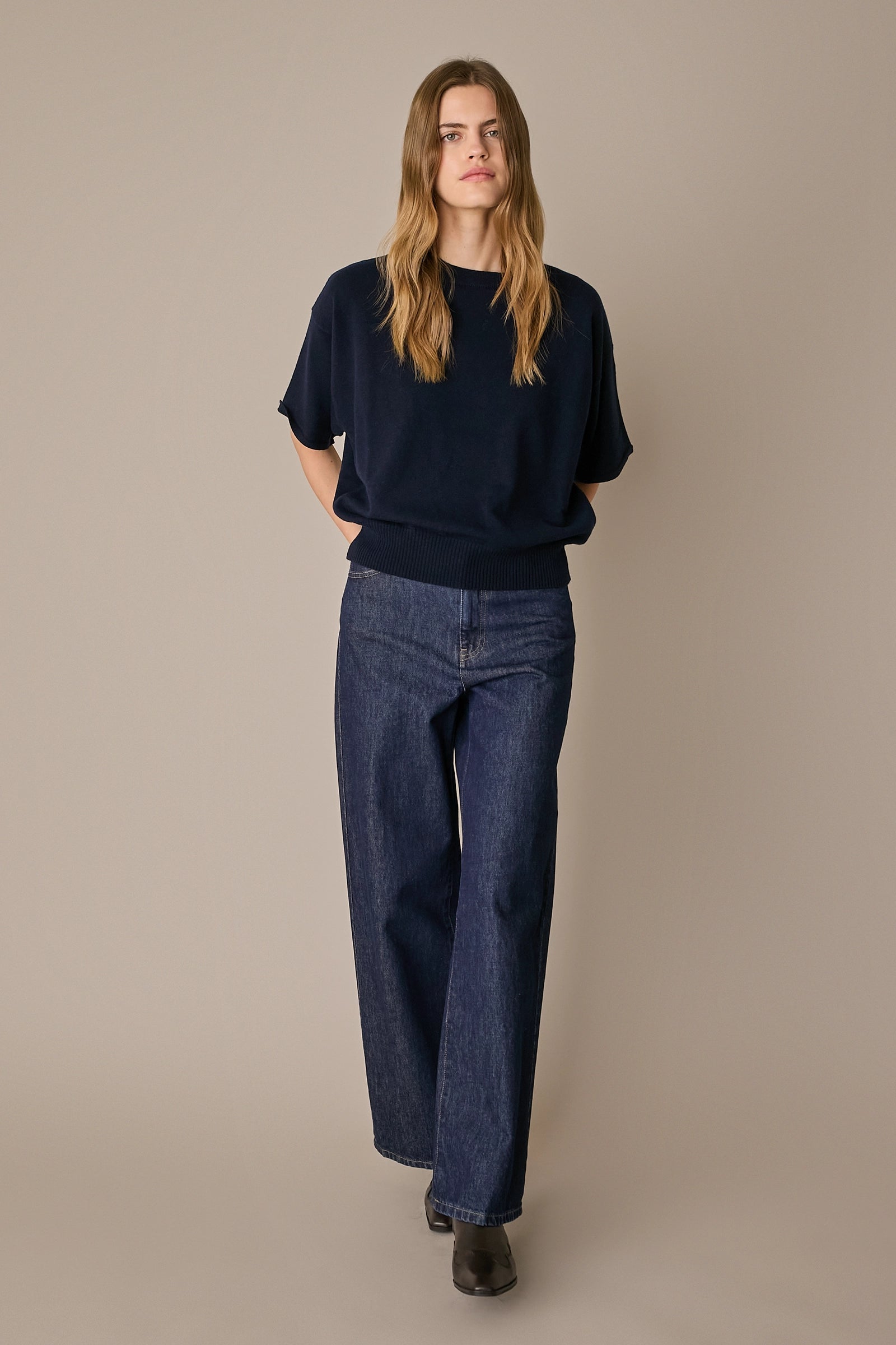 Maglia in lana e cashmere a mezze maniche blu navy