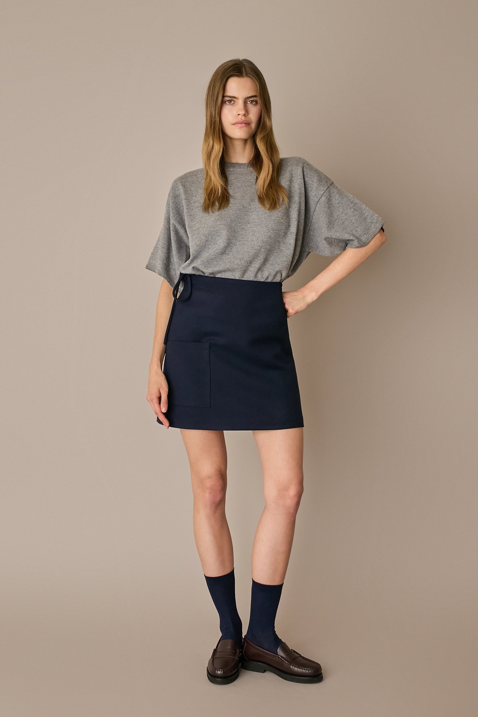 Maglia in lana e cashmere a mezze maniche grigio in cashmere, mezze maniche