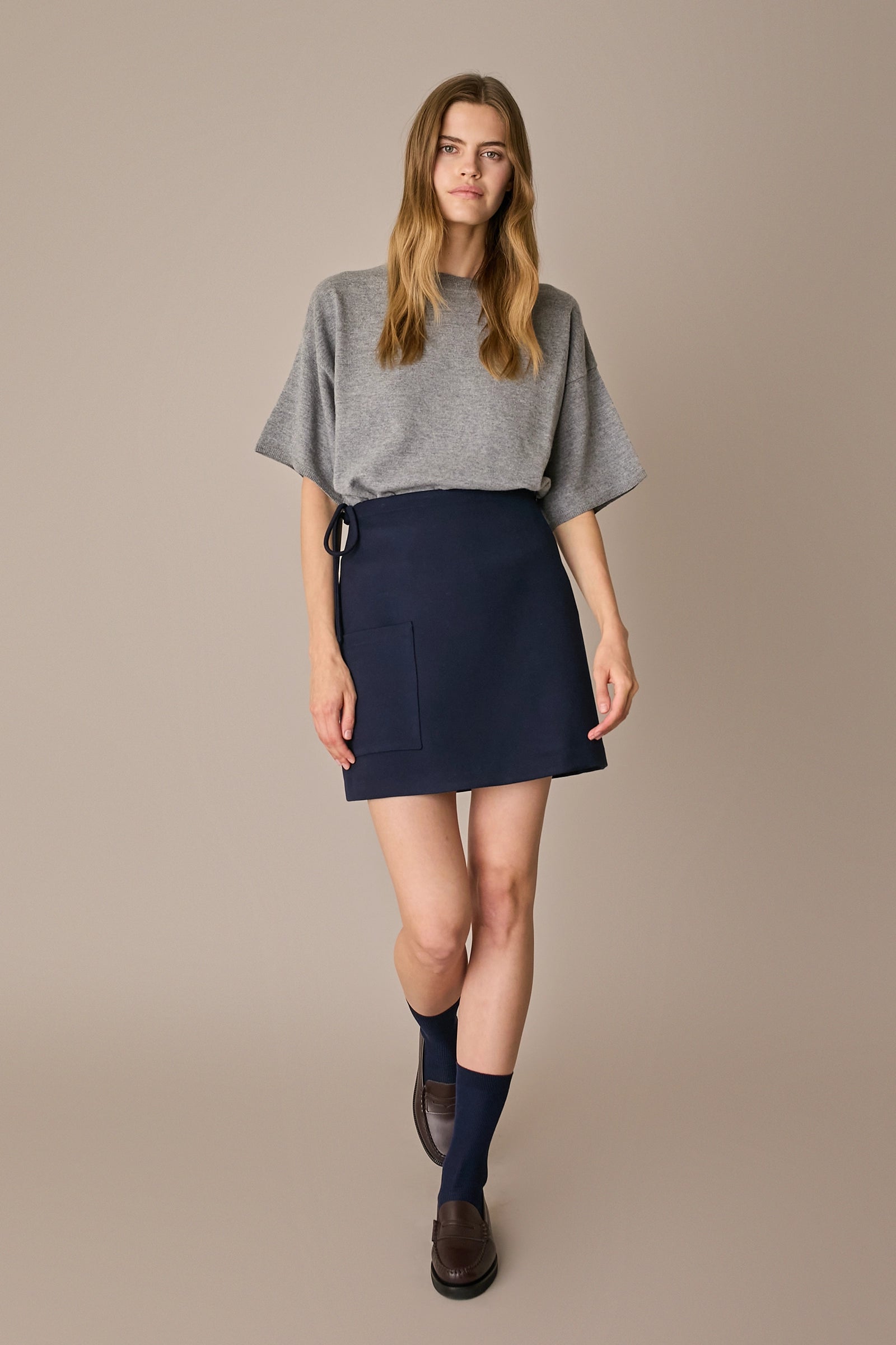 Maglia in lana e cashmere a mezze maniche grigio, calda leggera e morbida